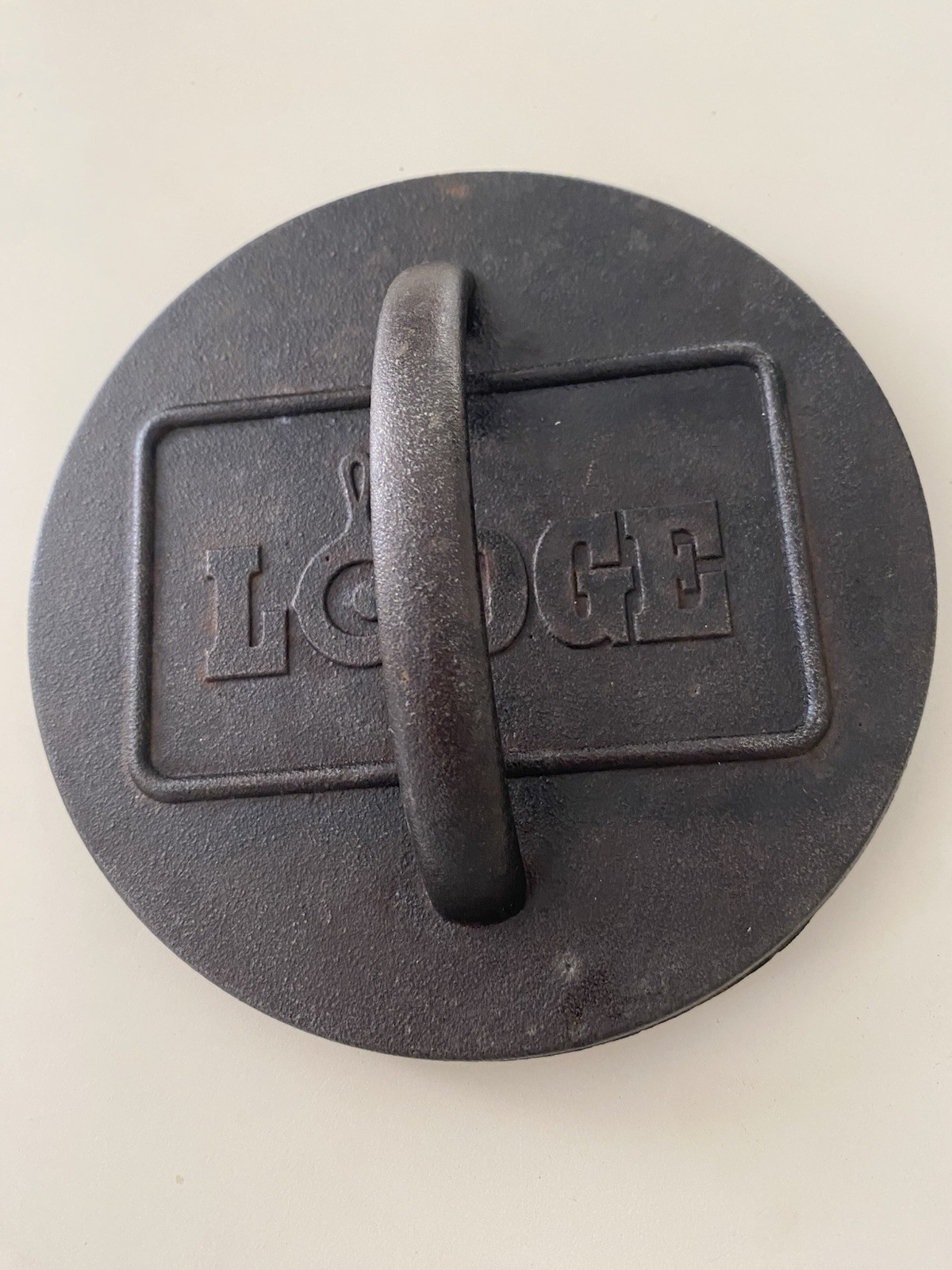 Vintage Lodge 6” Round Cast Iron Meat Bacon Press