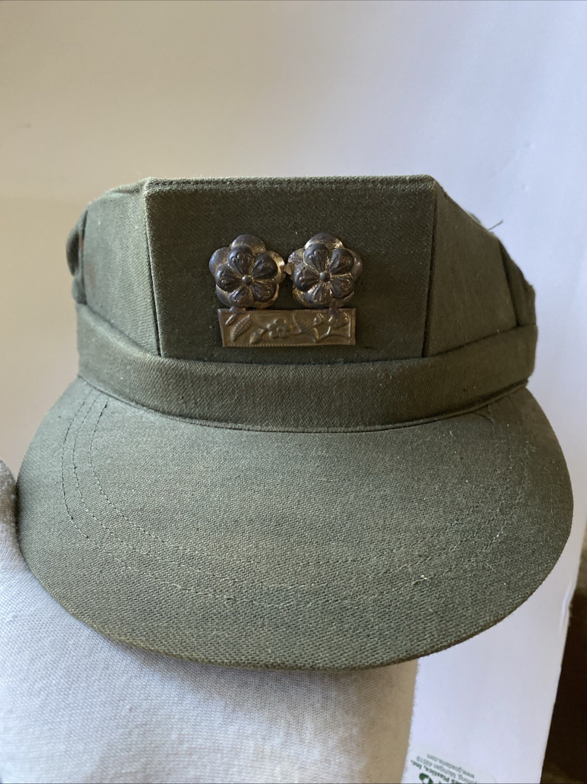 Vintage Vietnam Hat Cap ARVN W/ Badge War