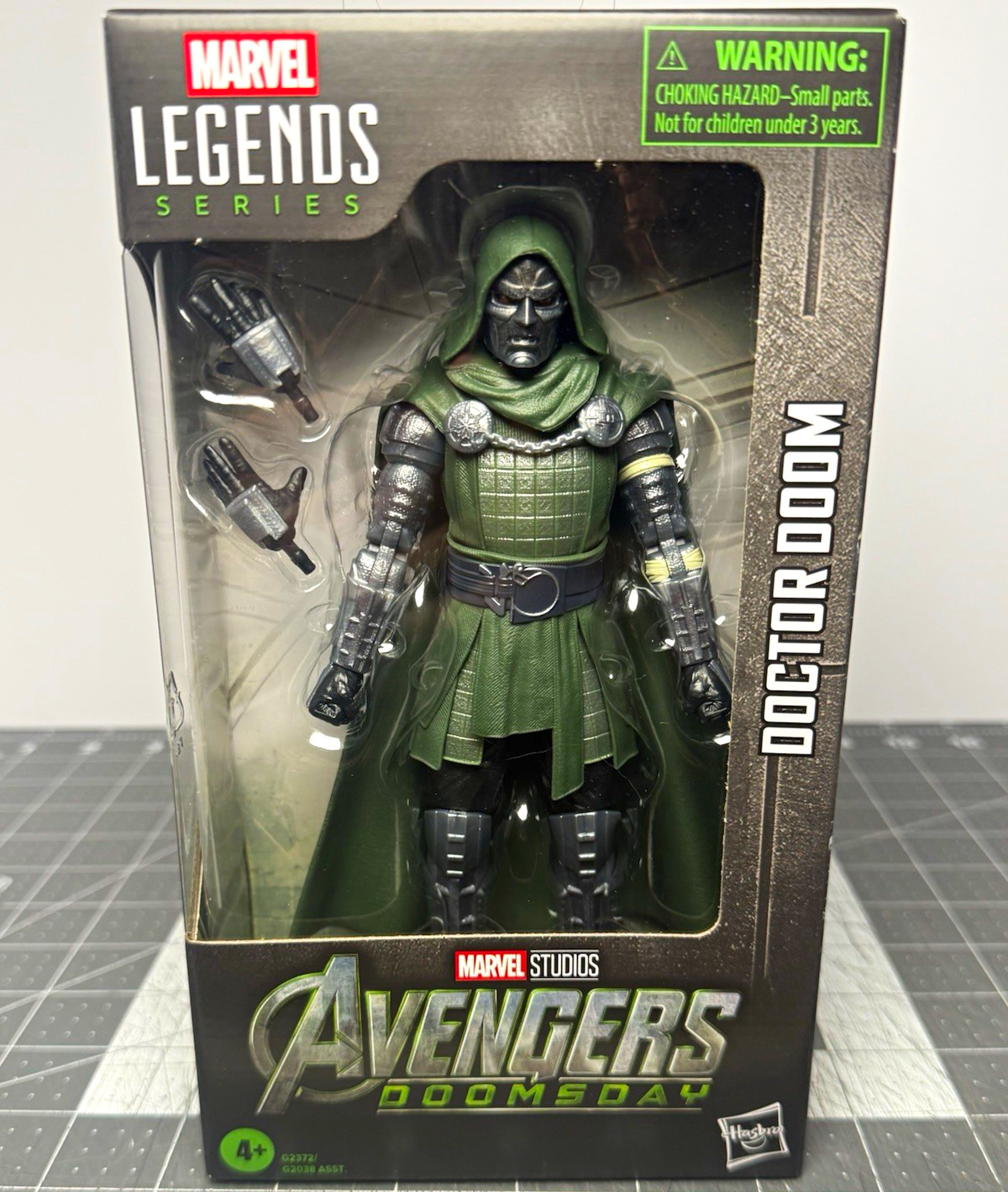 Marvel Legends Series Doctor Doom Avengers Doomsday * In Hand - Ships same day *