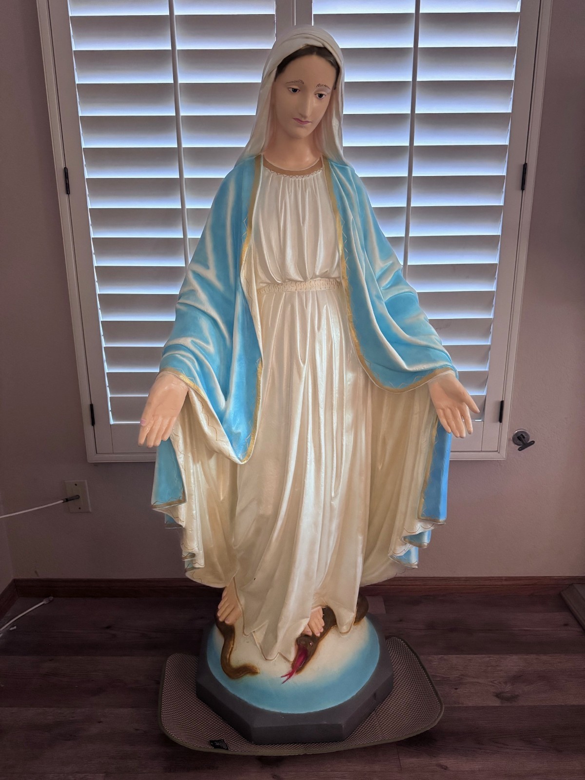 Antique Virgin Mary Statue –  5ft Daprato Plaster Statue