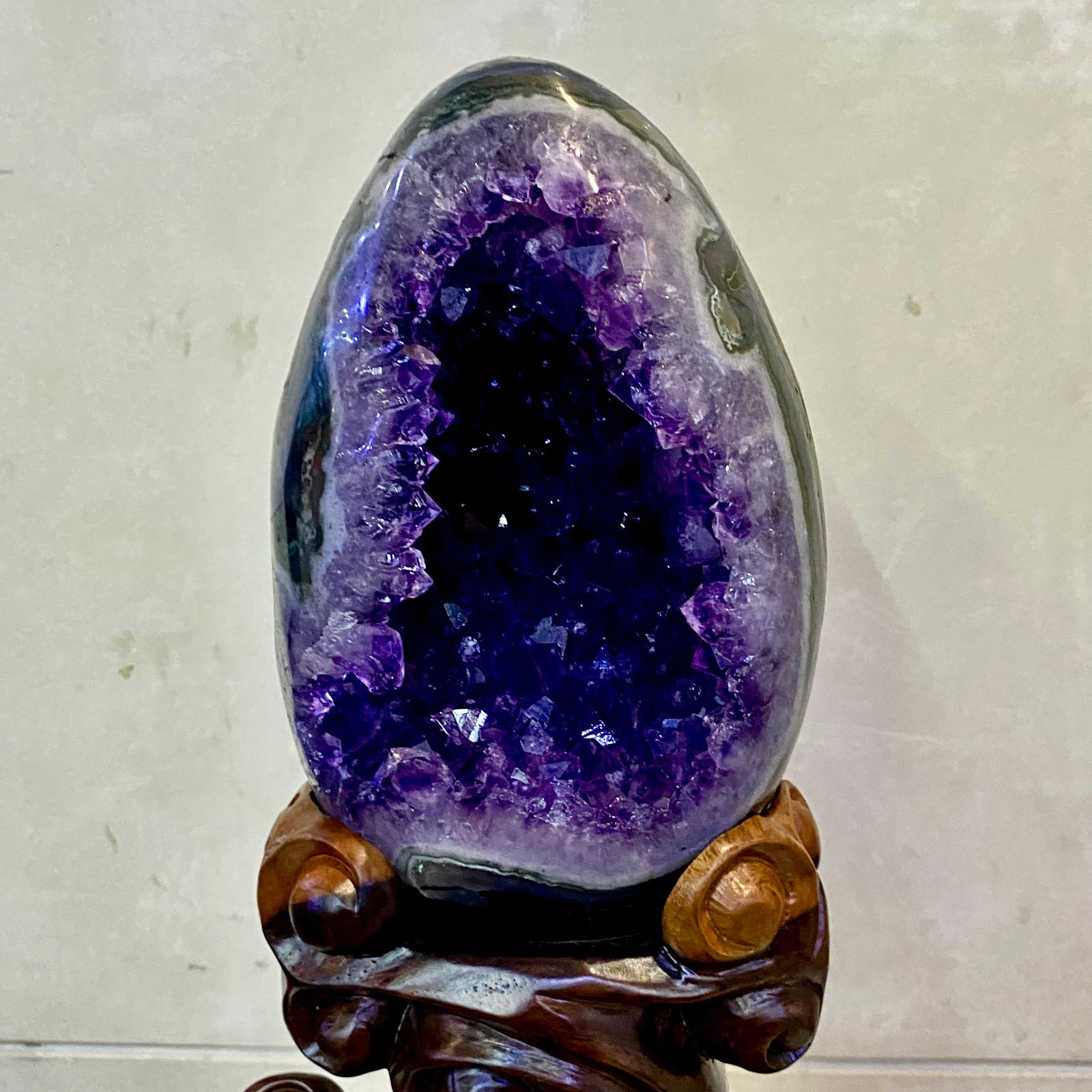10.3LB  Natural rare amethyst Dinosaur EGG Quartz Crystal Specimen healing+stand
