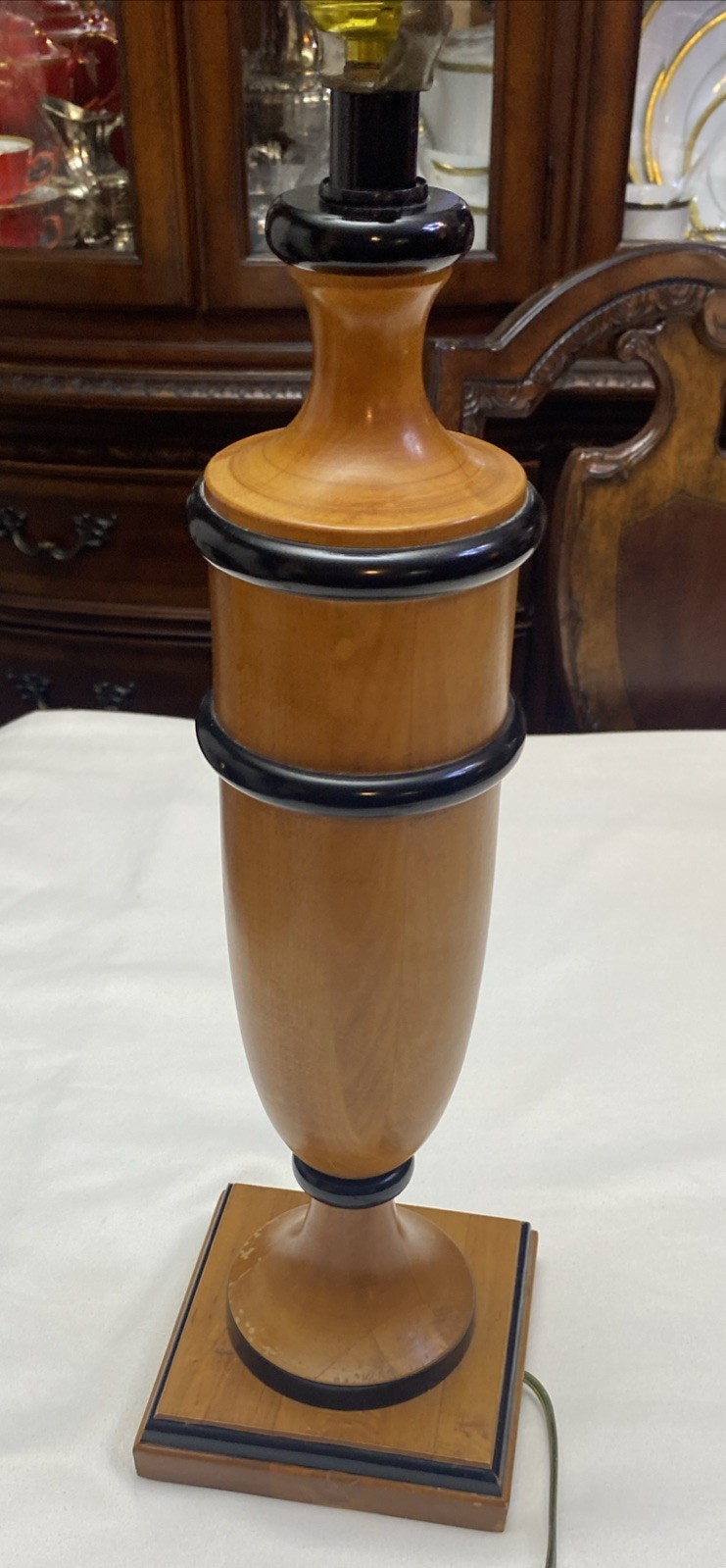 Vintage Robert Abbey Wood Honey Maple Table Lamp Biedermeier Hand turned Works