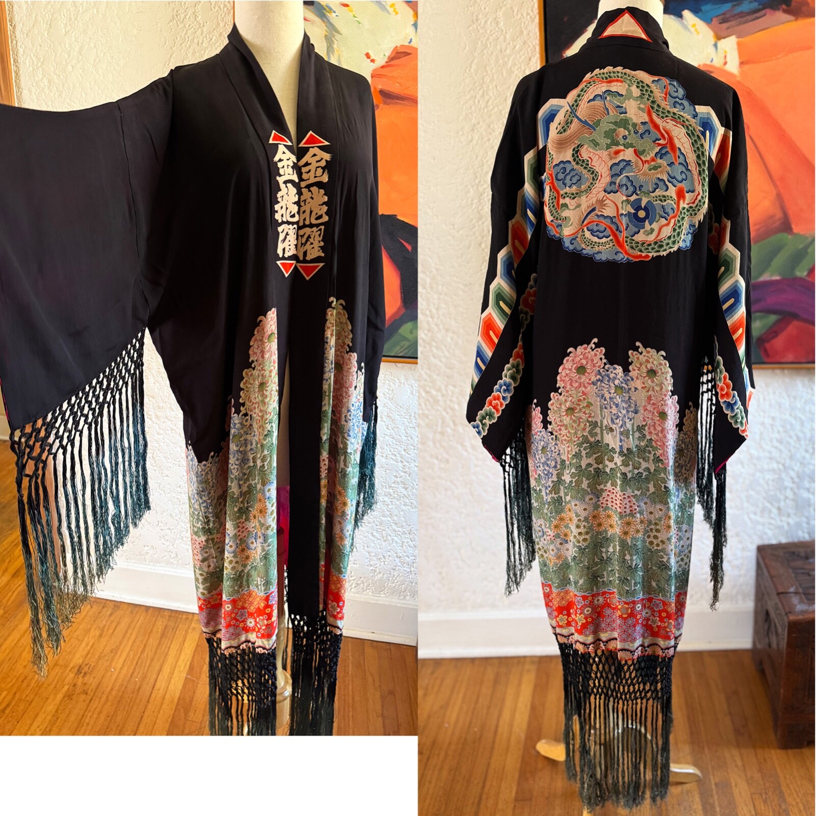 Exquisite Vintage 1920\'s Japanese Silk Cocktail Coat /Robe with Flowers, Dragons