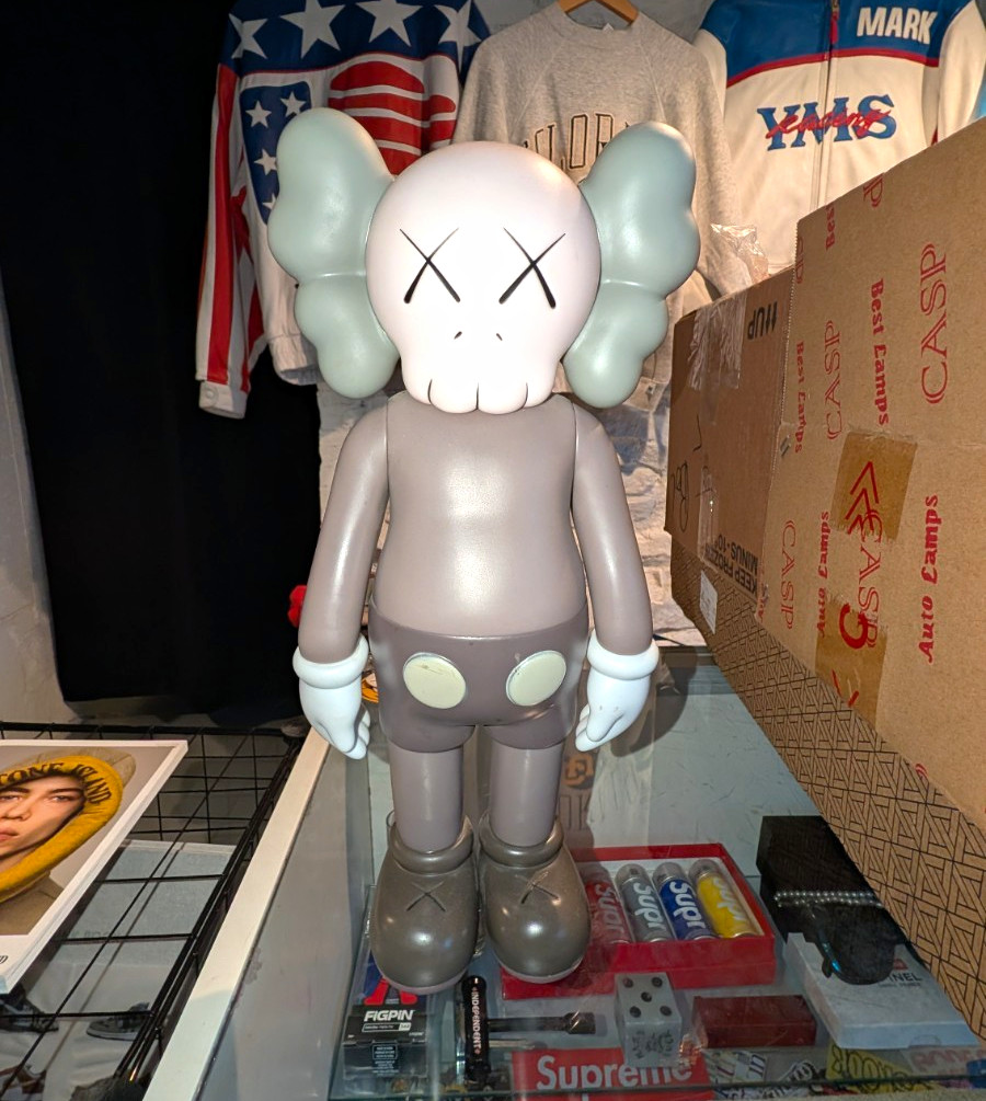 Medicom Toy KAWS Companion Open Edition Vinyl Figurine Matte Gray 16 in 2018