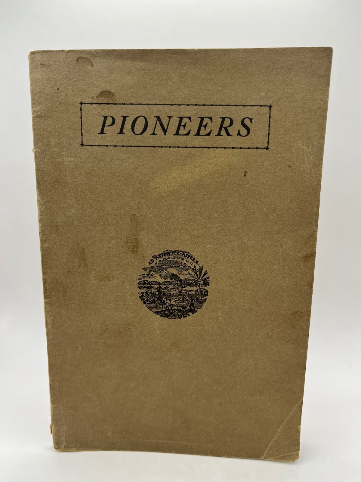 Lyon County, Kansas ~ Pioneers 1855-1875 vintage photo  buildings book history