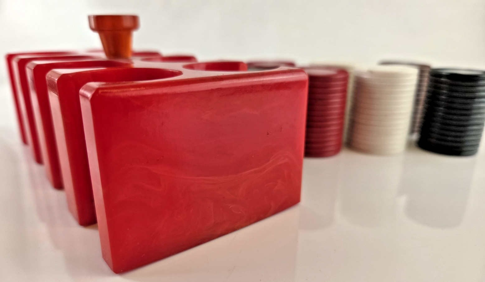 Vintage Marbled Red Swirl Butterscotch Bakelite Catalin Poker Chip Caddy Chips