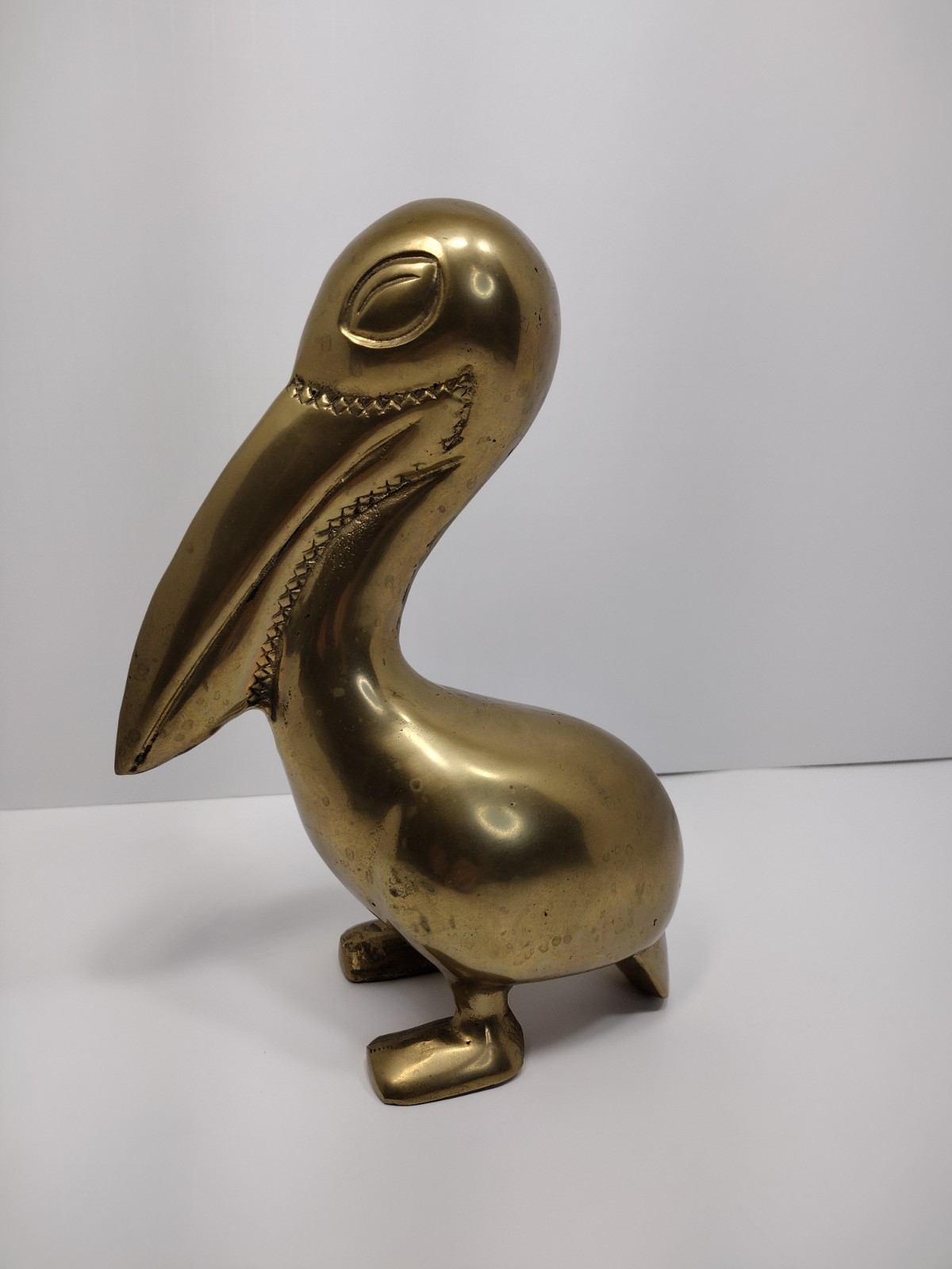 Vtg Mid Century Brass Pelican Sculpture 8” Tall 2 lb  11 oz Beach Bird Ocean