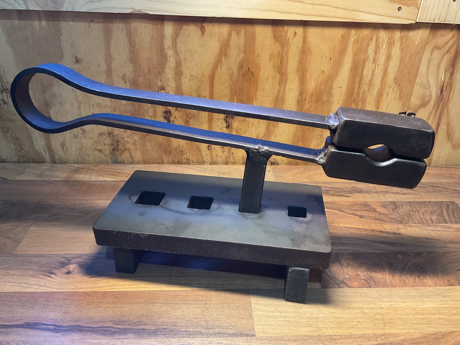 Large 9 lb. 1” Diameter Blacksmith/Anvil/Forge “SPRING SWAGE” Hardy VG