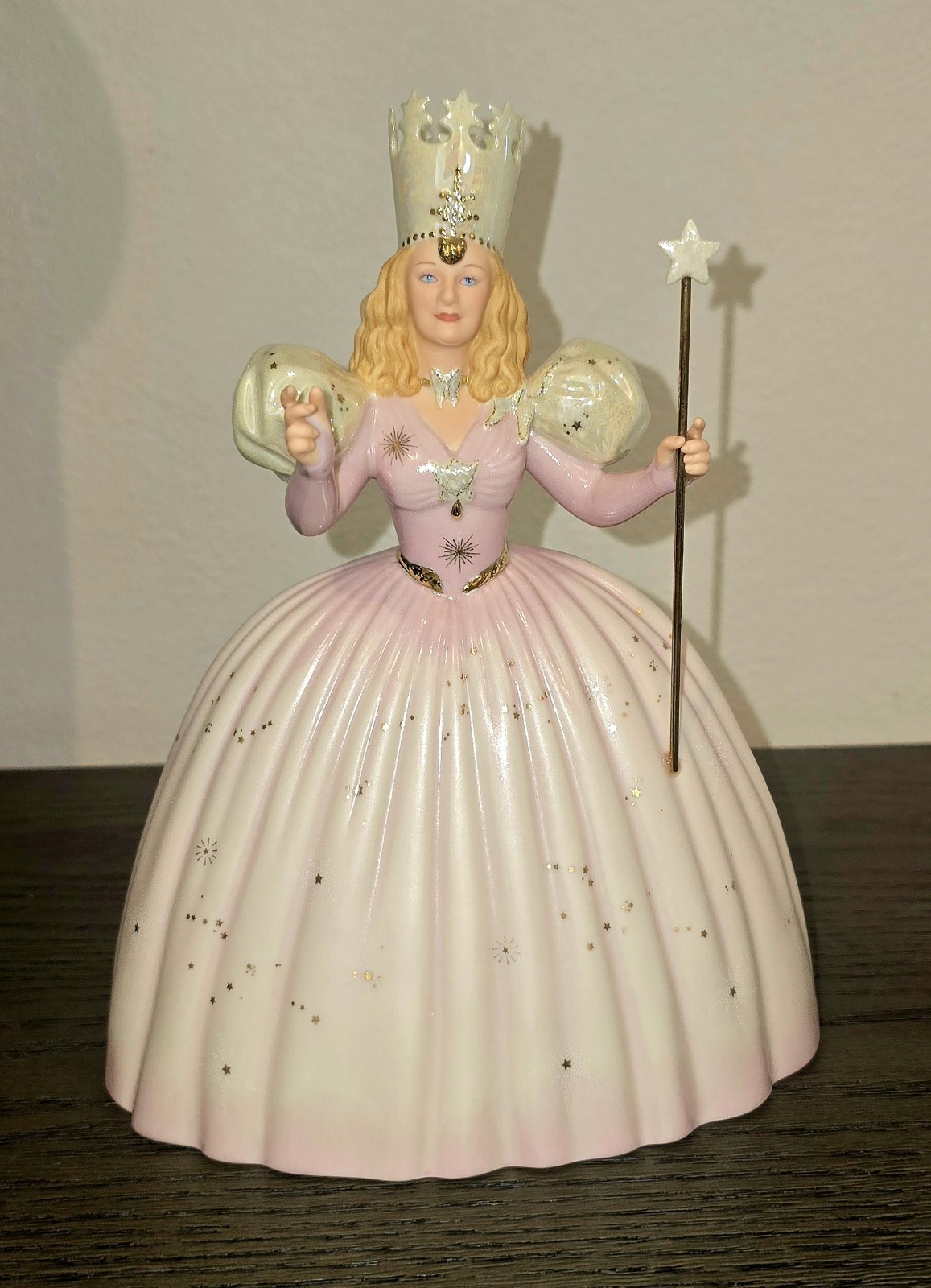 Lenox-Glinda The Good Witch-Wizard Of Oz Collection-Mint Condition In Box 