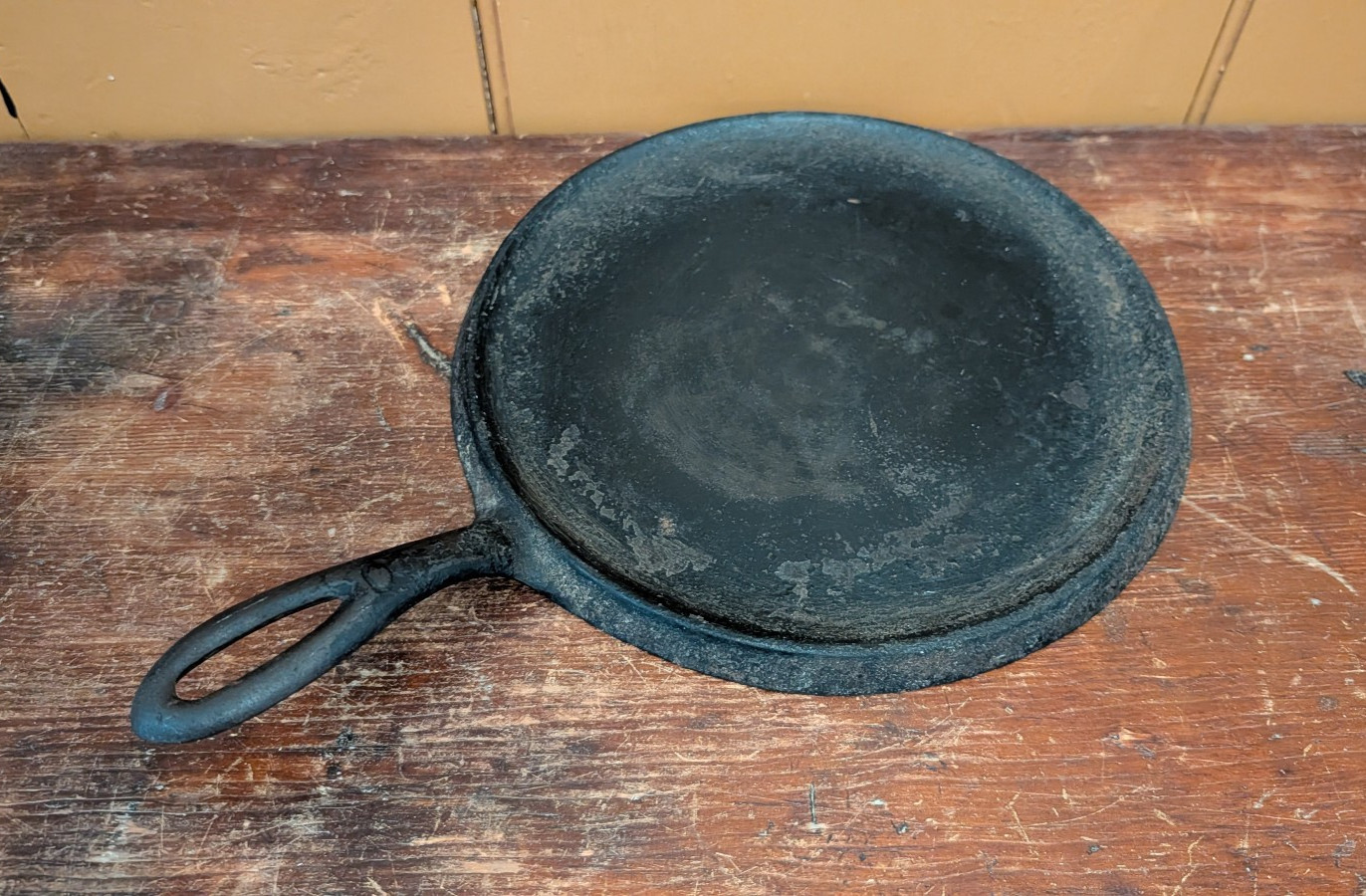 Vintage Griswold 738A #8 Cast Iron Griddle Slant Logo X-Brace ERIE