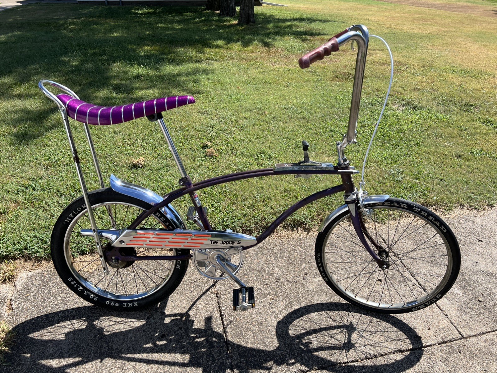 HUFFY THE JUDGE 5 Rail muscle bike banana seat Hot Grape RARE Stick Shift 