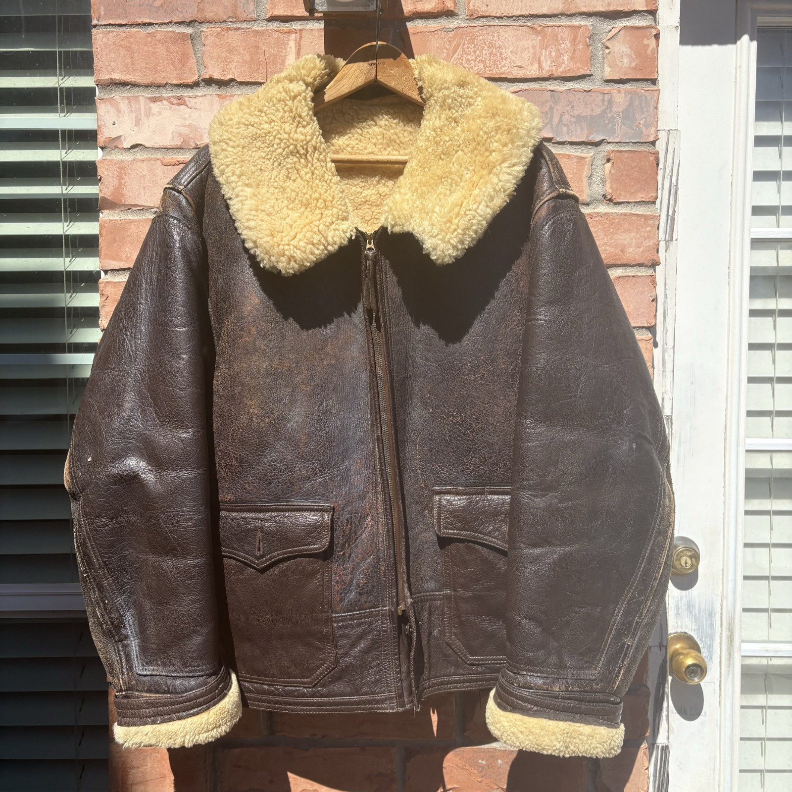 Vintage Willis & Geiger US Navy M-455B Heavy Winter Sheepskin Flight Jacket