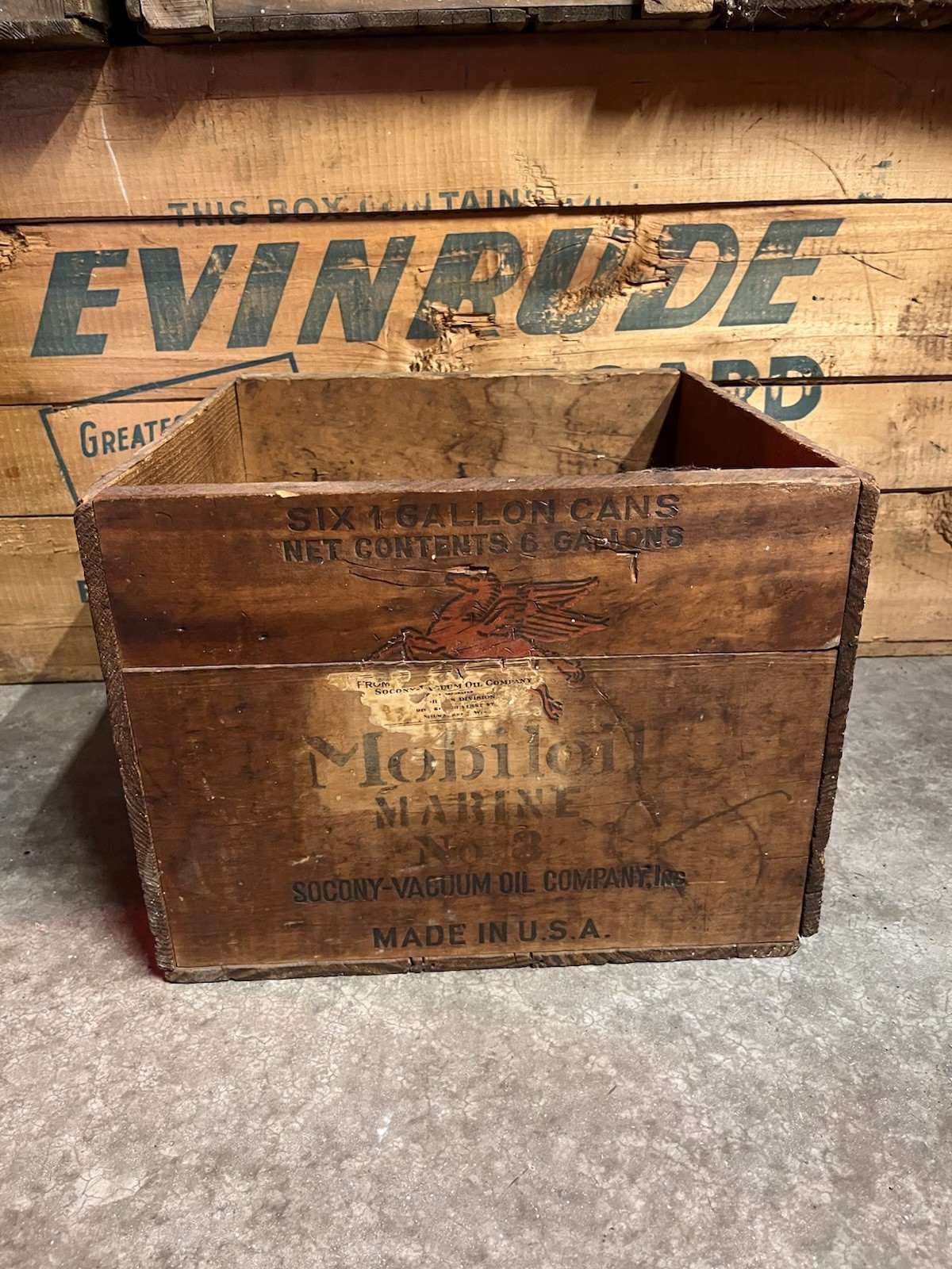 Vintage Rare MobilOil Socony Vacuum Oil Marine Outboard Wooden Crate Pegasus