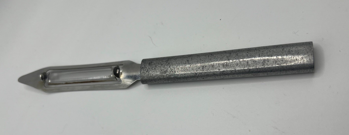 VTG Heavy Metal Commercial Potato Peeler & Veggie Corer Unbranded 6-Inch 