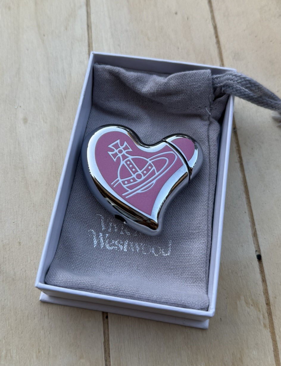BRAND NEW Vivienne Westwood Silver Pink Heart Orb Lighter Rare (US SELLER)