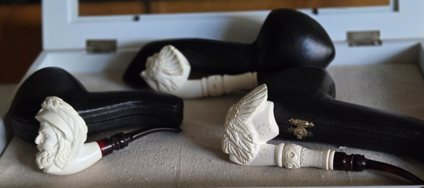 Vintage Block Meerschaum Unsmoked Carved Pipe With Hard Case LOT OF 3      # 1