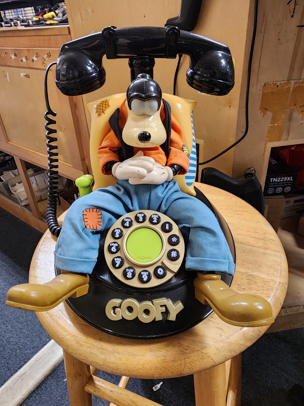 Vintage 1990s Telemania Goofy Animated Talking Telephone Disney Landline Phone