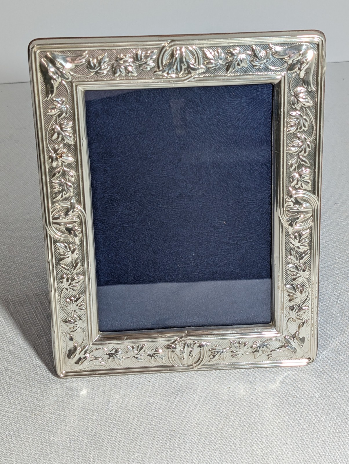 Vtg Christofle Sterling Silver Picture Frame Stamped Sterling 5x7 Photo Read 