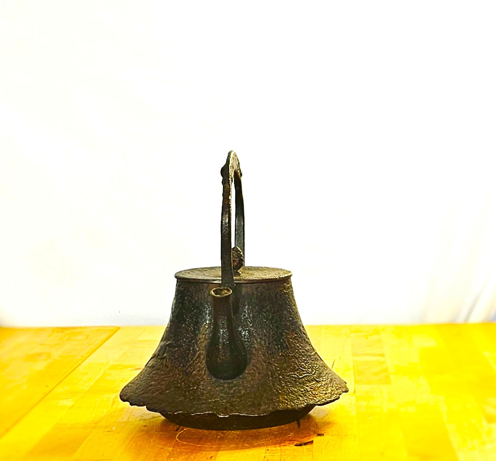 Early Showa Cast Iron Mt. Fuji Tetsubin Kettle Signed Vintage