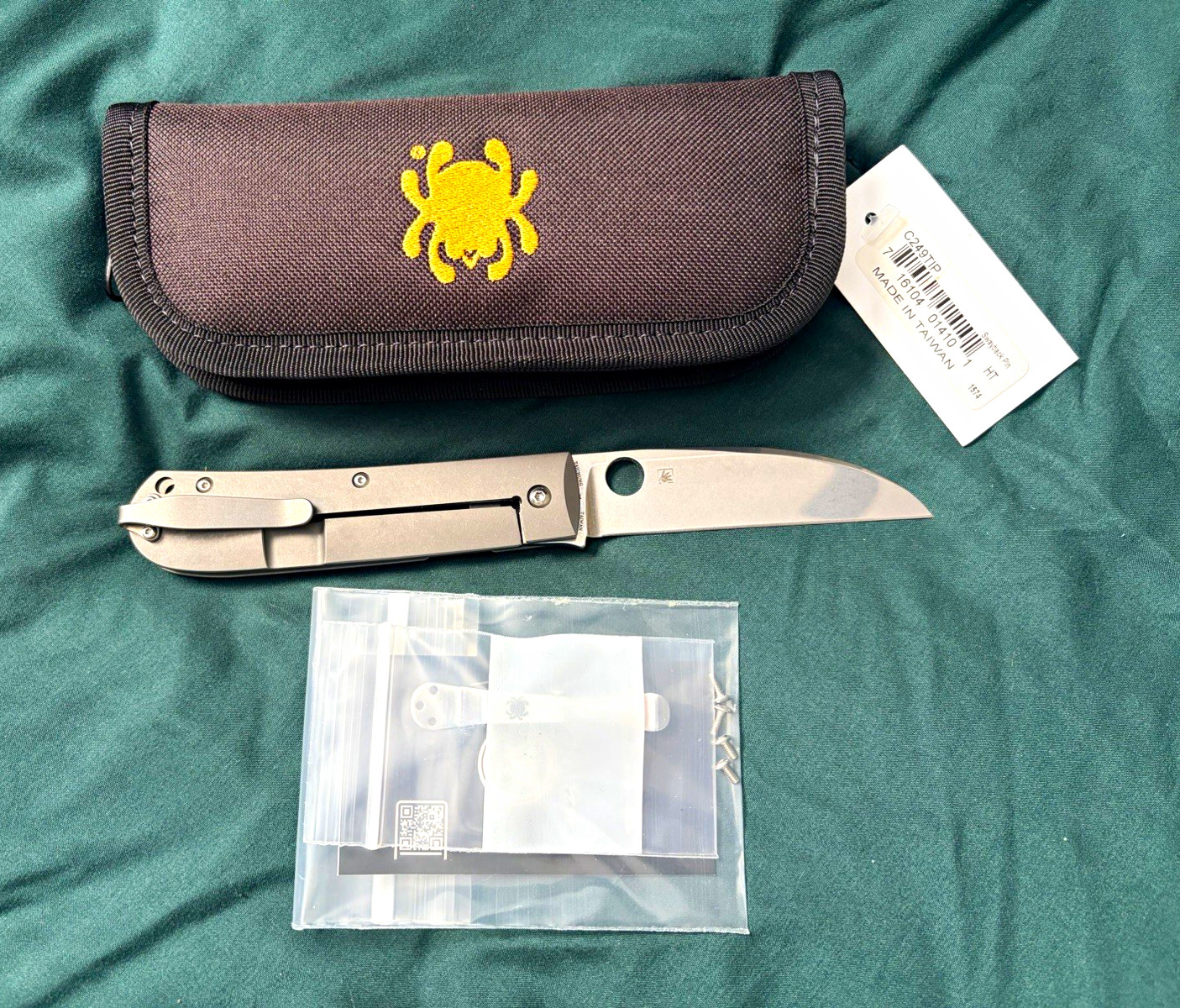 Spyderco Swayback / CTS-XHP Steel / MXG Titanium Clip / Discontinued Model