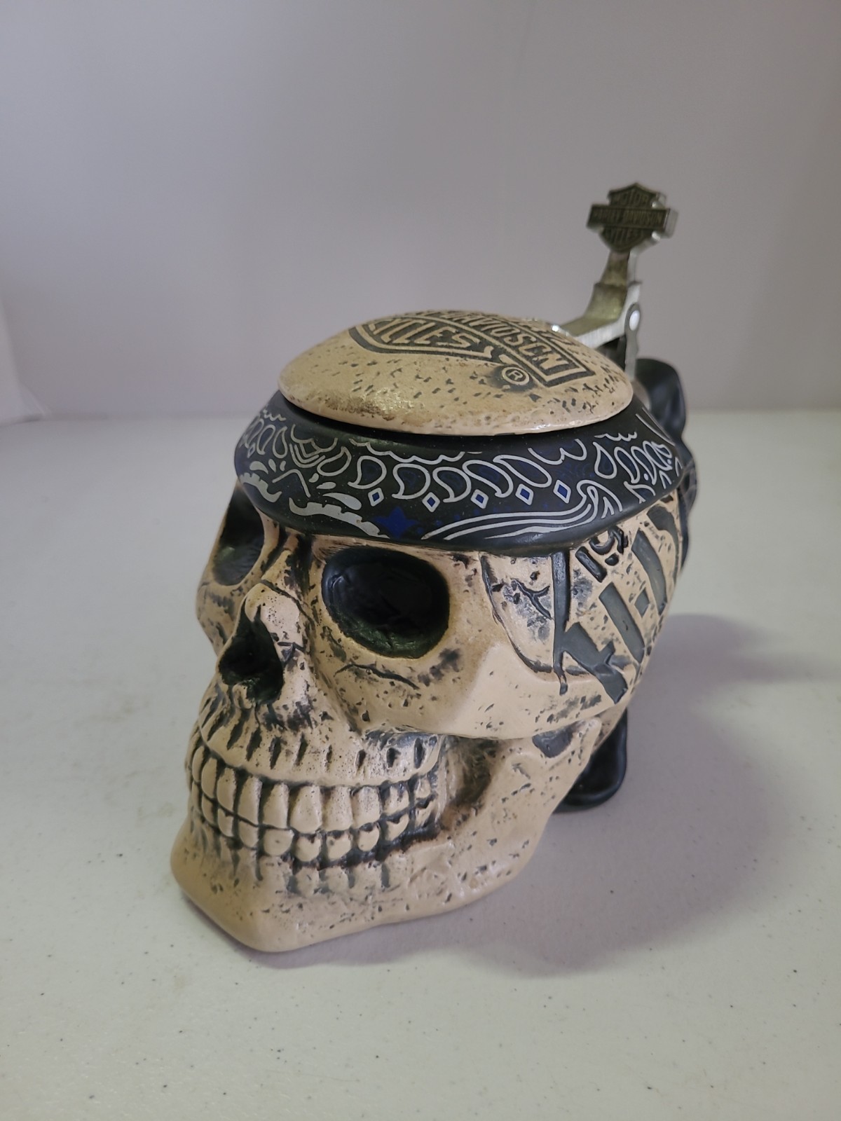 Harley-Davidson Bar & Shield Sculpted Ceramic Skull Stein