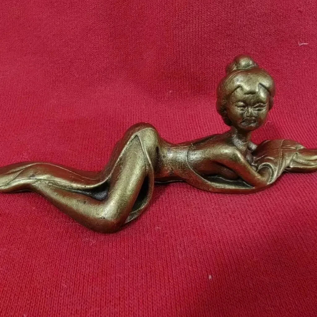 4\
