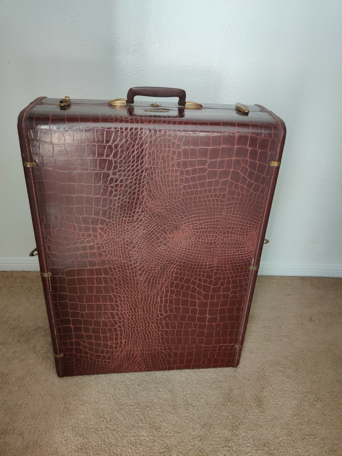Vintage Samsonite Faux Croc Steamer Trunk