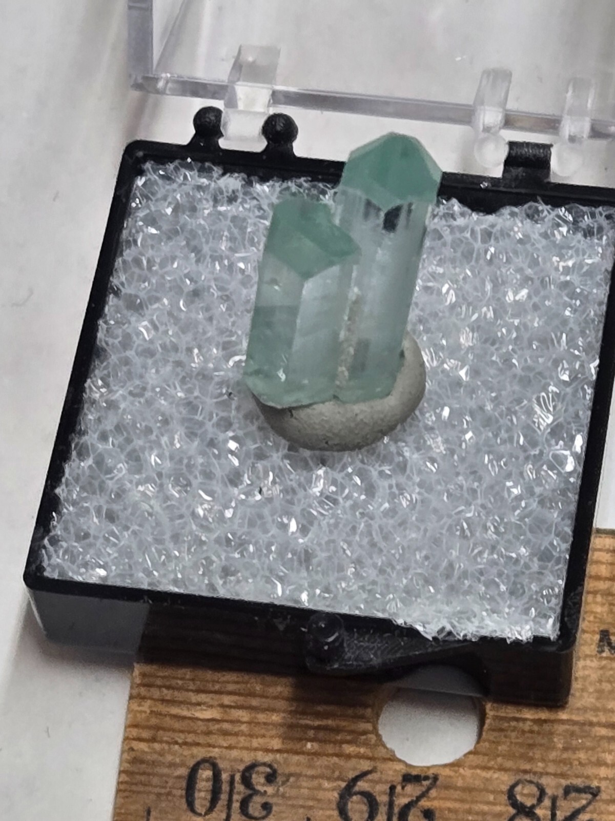 Beautiful Twinned Aquamarine thumbnail specimen