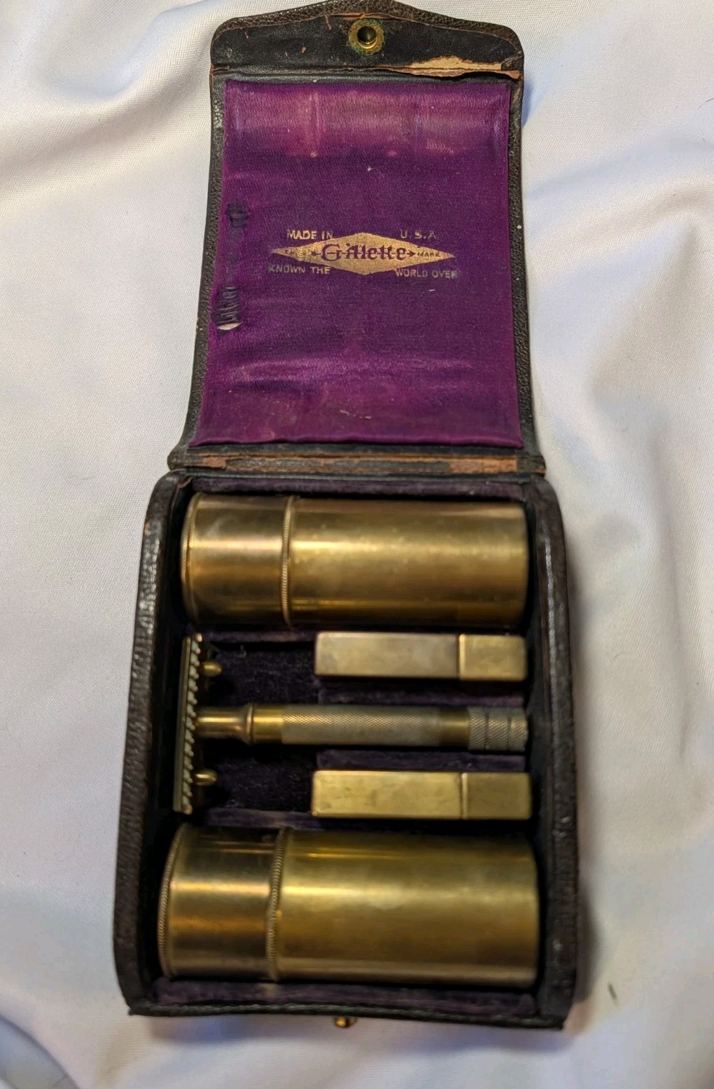 Rare Vintage Gillette Safety Razor Travel Set In Leather Case (TV)