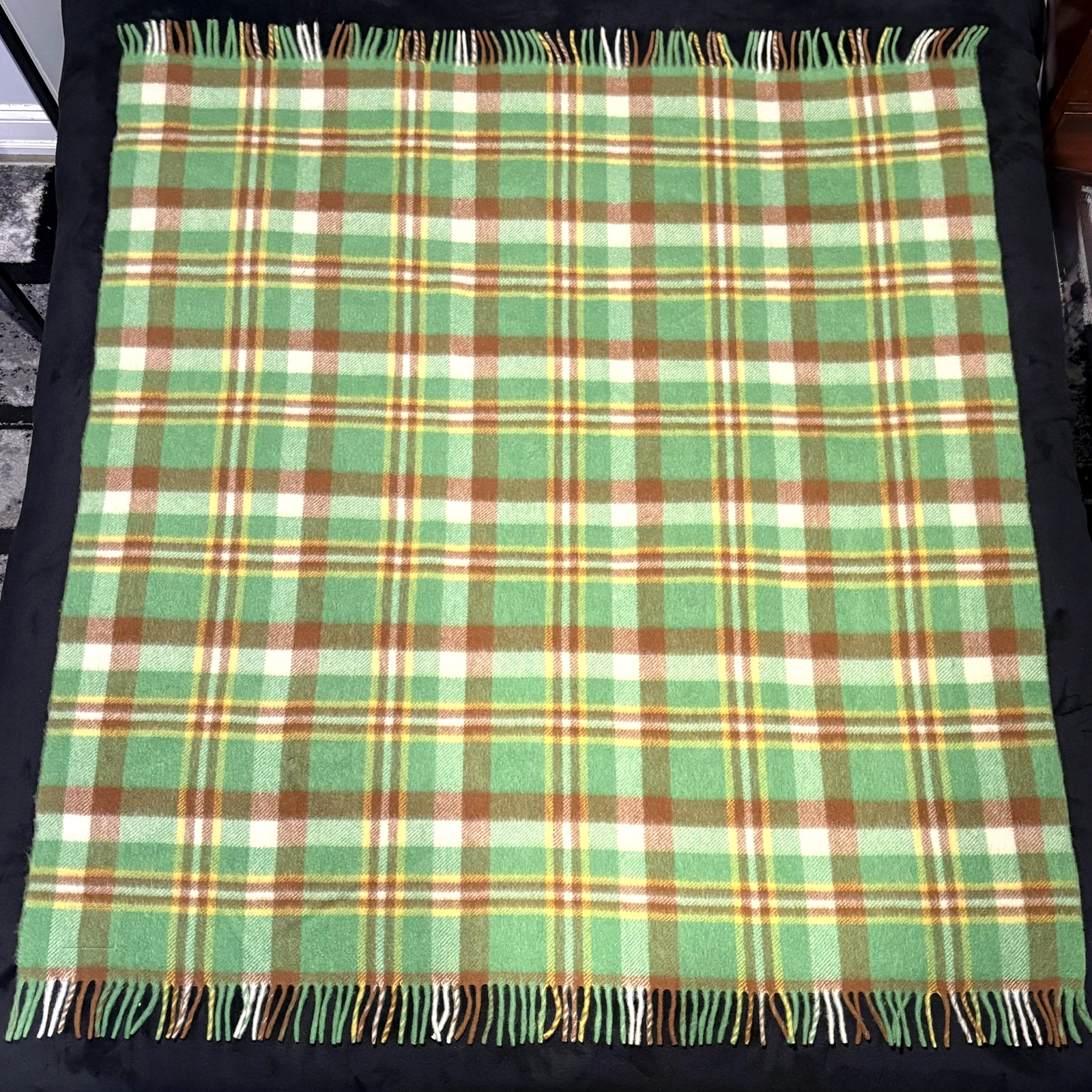 Vtg Brown\'s of Bermuda Tartan Plaid Green Yellow Brown Wool Throw Blanket 52x60\