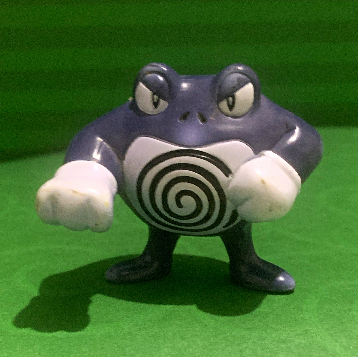 TOMY Pokémon Poliwhirl Figure Plastic Blue/White/Black Made in China