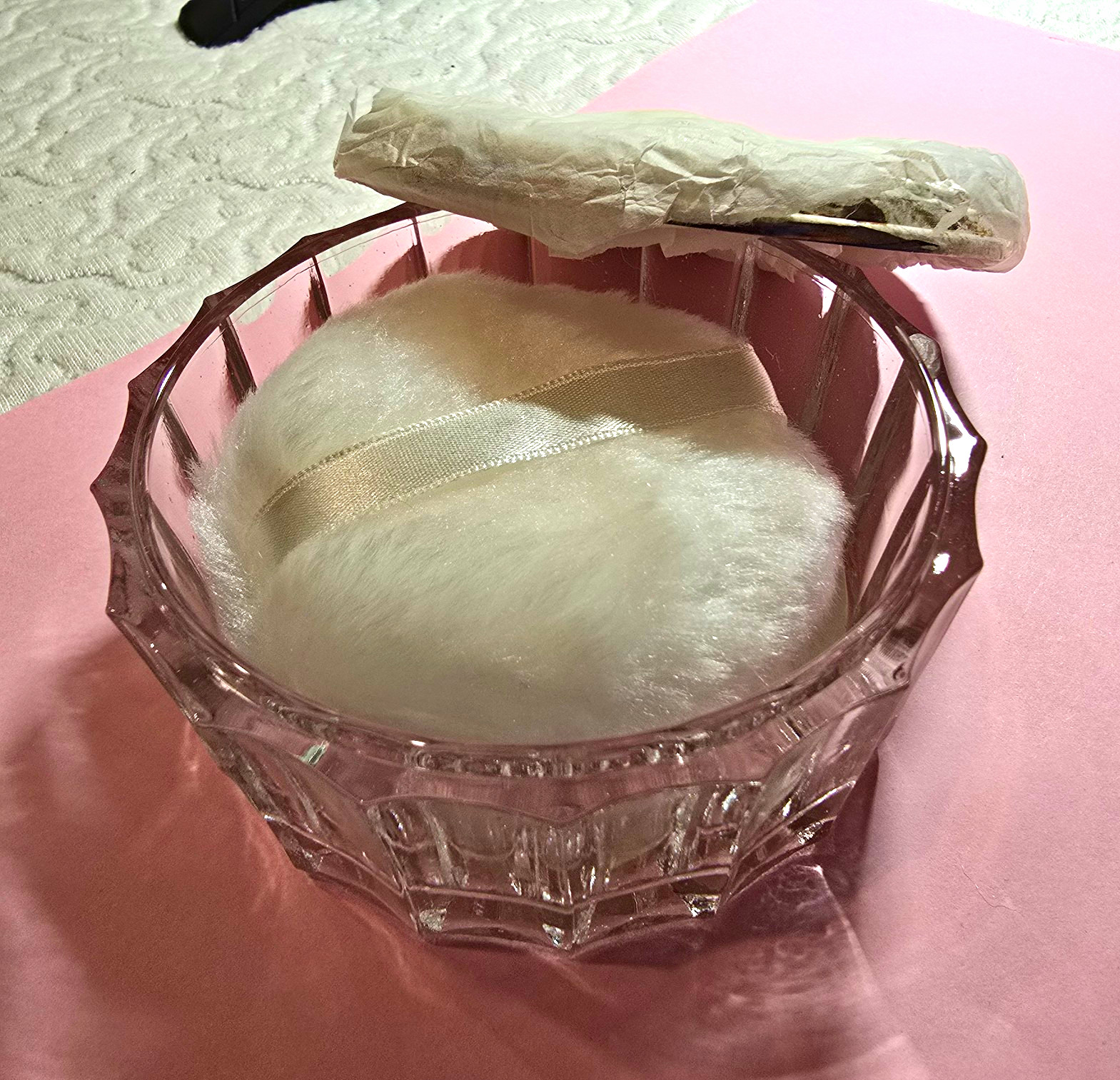 Vintage 1991 International Silver Crystal Powder Box Mirrored Lid Original Box