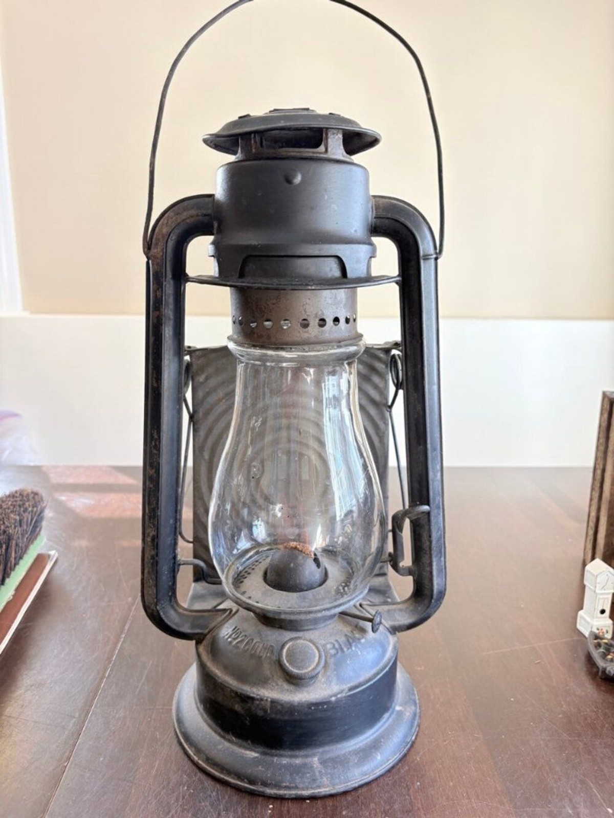 Vintage Dietz No 2 Cold Blast Kerosene Lantern Black 15 Inch Original Globe