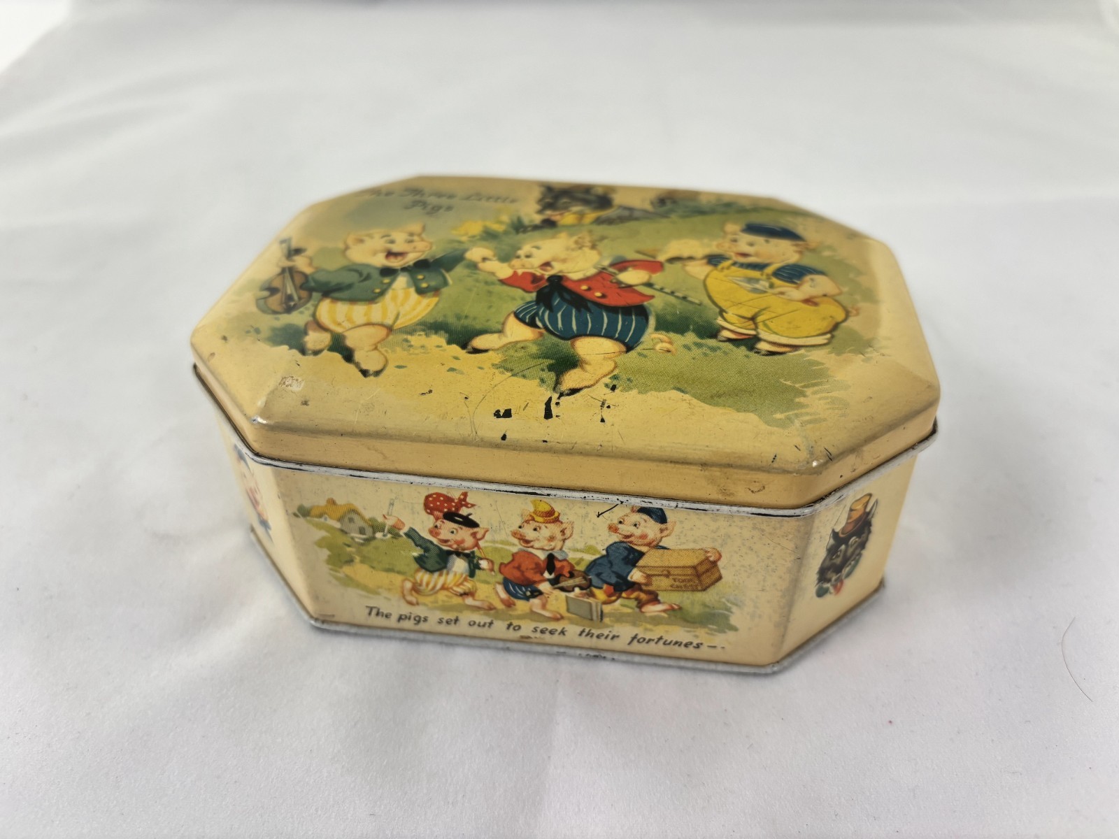 Vintage Three Little Pigs Tin Box - Metalbox Co. England Trinket Jewelry Fable
