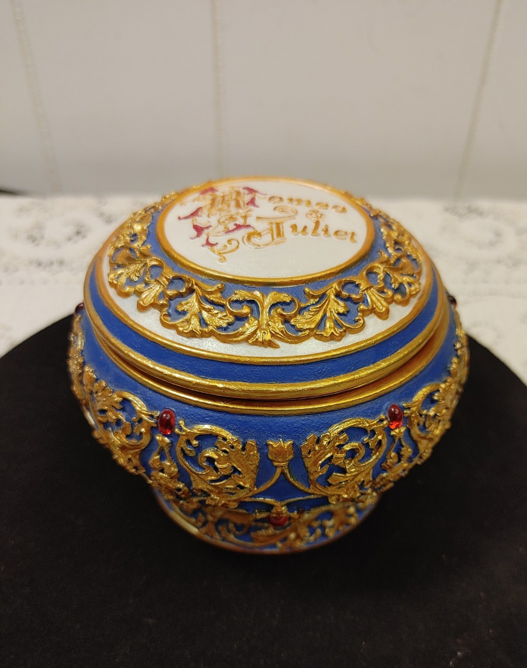 Romeo & Juliet San Francisco Music Box Company Hinged Trinket Music Box Rare