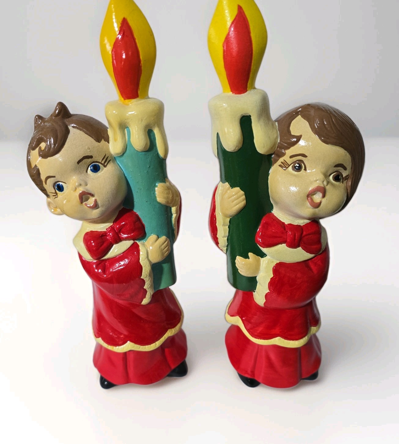 Vtg Choir Boy Girl Ceramic Mold Figurines holding a Christmas Candle Retro 70\'s