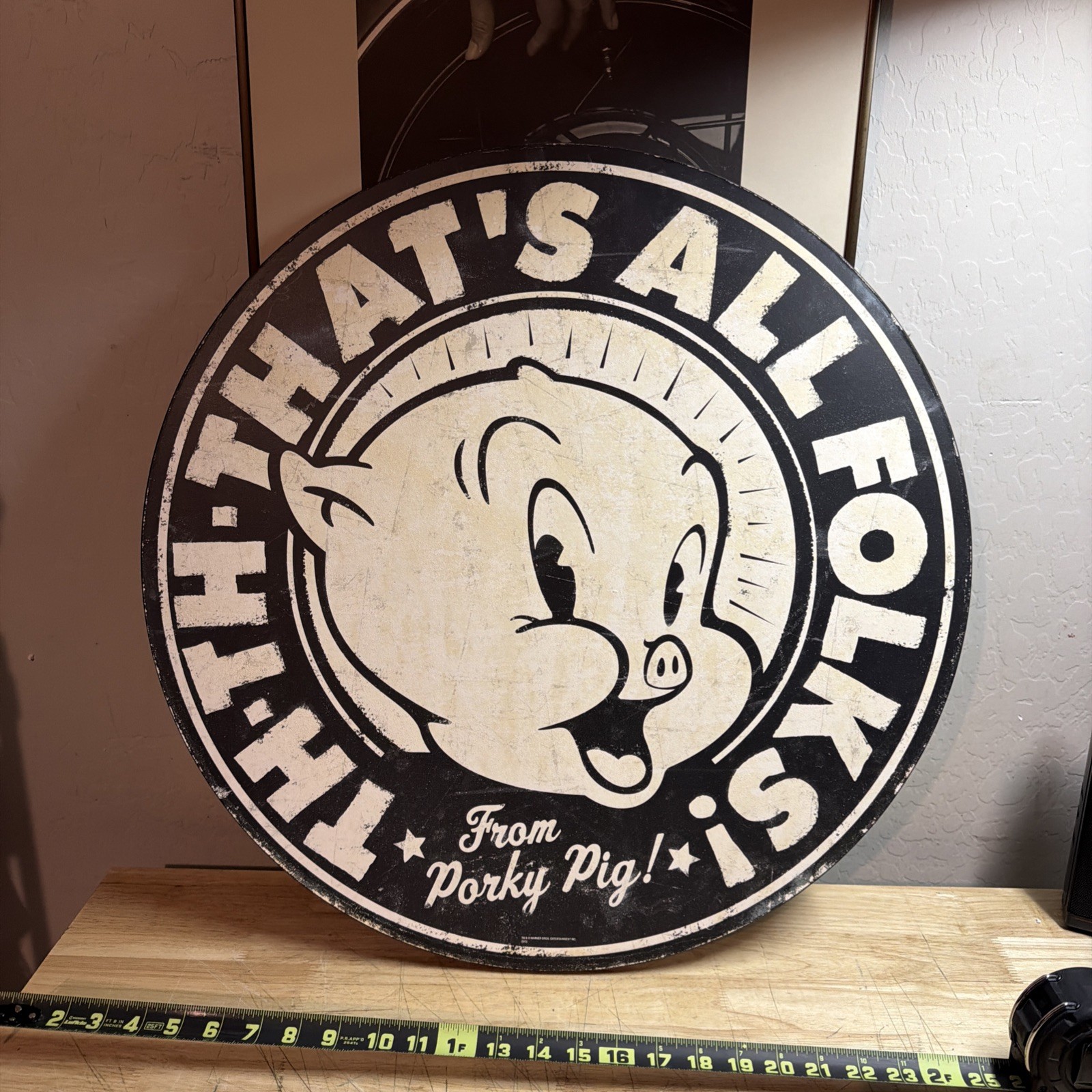 VINTAGE LOONEY TUNES WOOD 23”x23” ROUND PORKY PIG SIGN