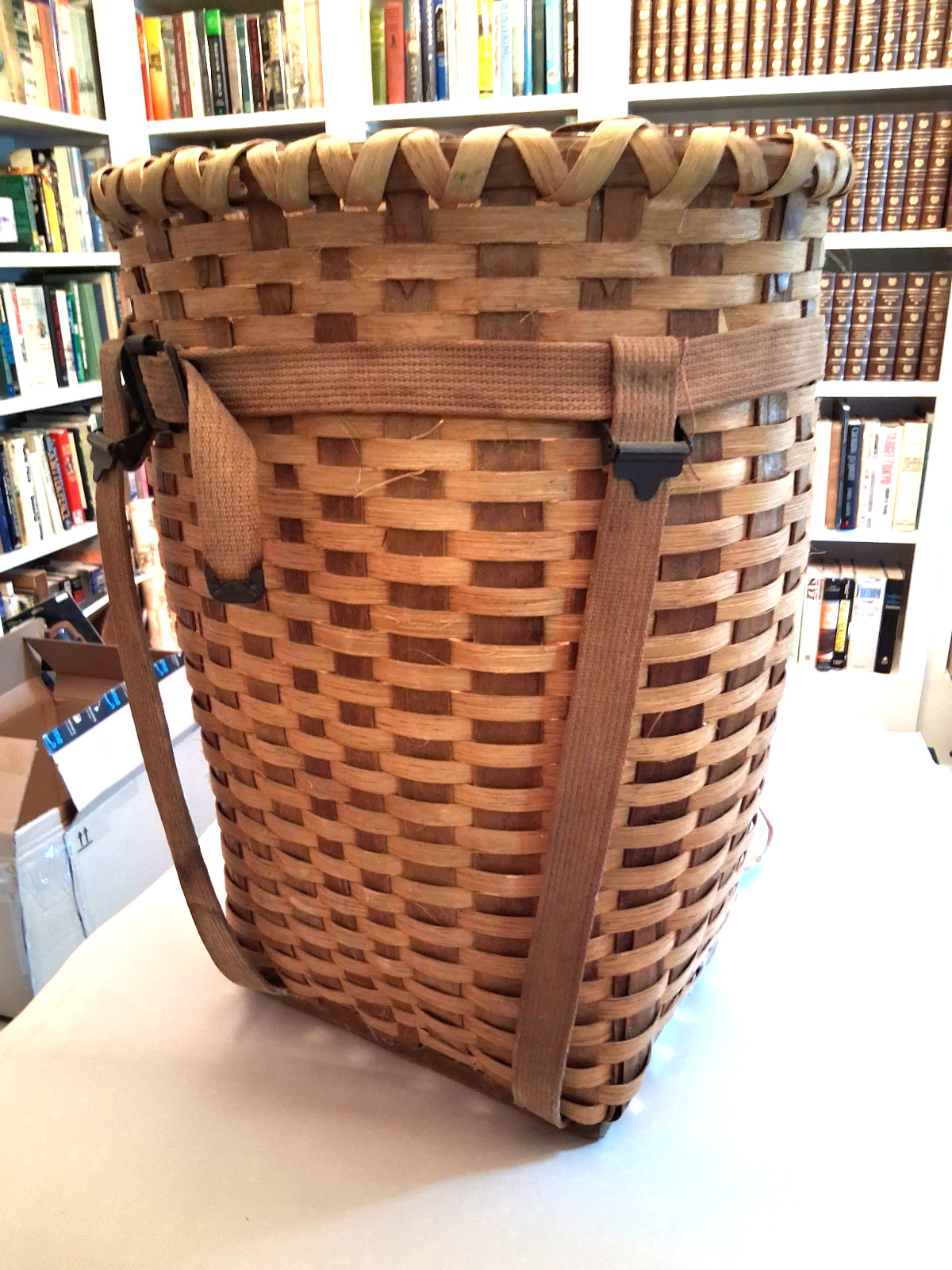 Rare 1940 Vtg Large 24x16x14”Antique Adirondack Trappers Basket Backpack Rustic