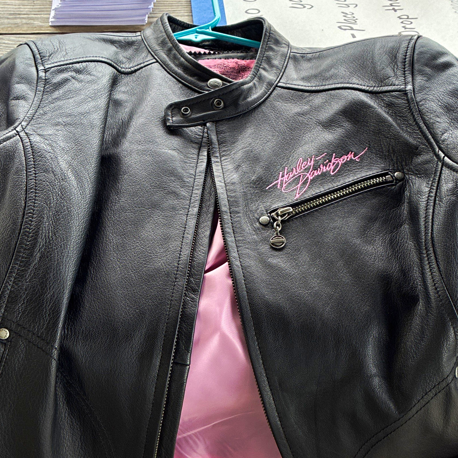 Harley-Davidson Women\'s Black Leather Jacket Pink Lining Embroidered Logo L
