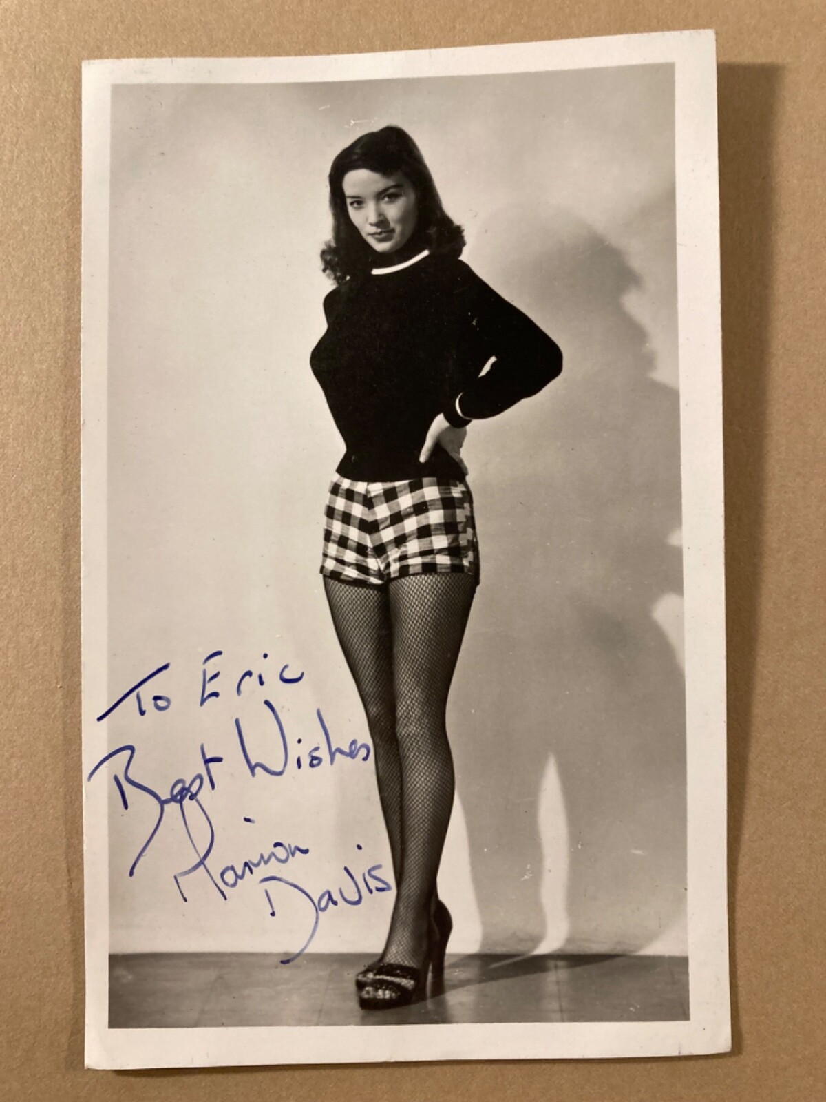 signed pinup photo sexy UK big band singer Marion Davis (Keene) 1950’s fishnets