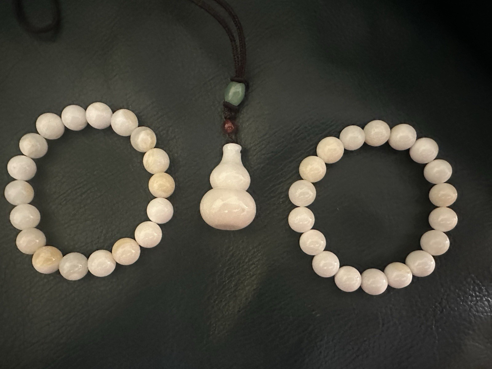 Natural White Tridacna Shell Beads Bracelet & Gourd Pendant Set 10.4MM34.6MM 80g