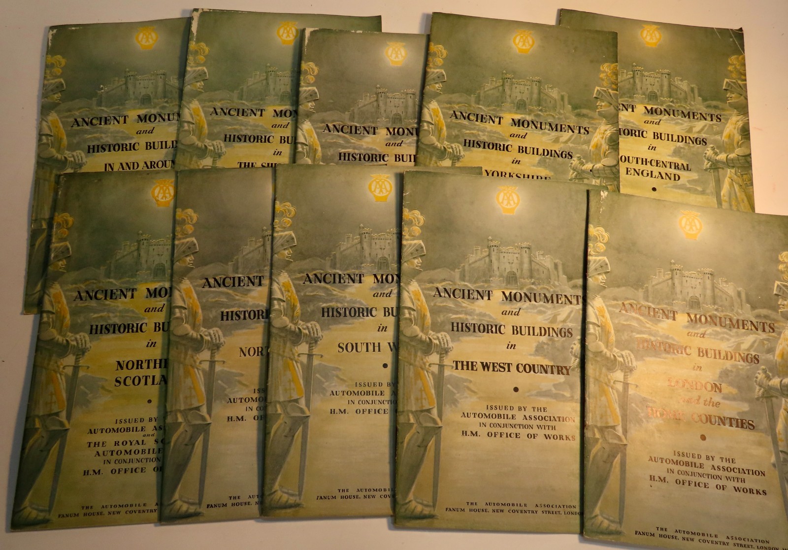  “Ancient Monuments & Historic Bldgs,” Great Britain Lot of 10 Vtg. Travel Broch