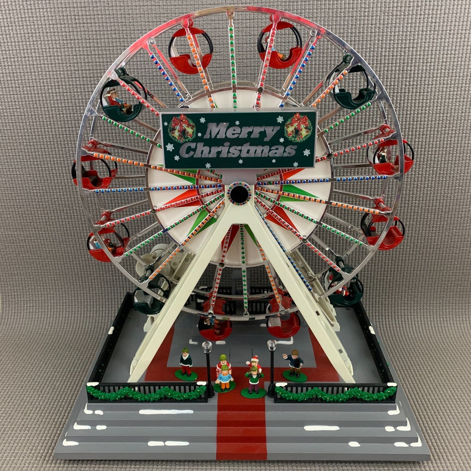 VTG 99 WINTER WONDER WHEEL Animated Musical Illuminated Christmas Ferris Wheel