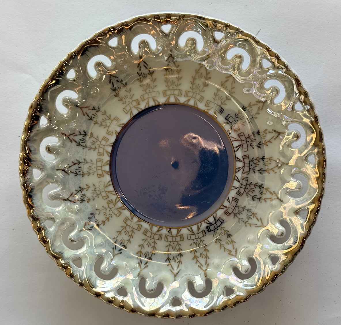 Vintage Japanese Fine China Pierced Decorative Dish – Gold Trim & Lustre Centre