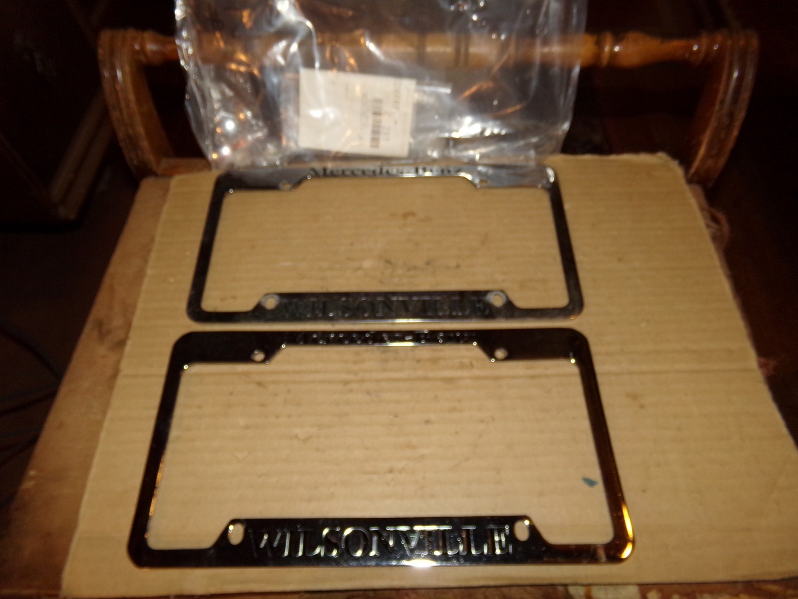NOS Mercedes-Benz of Wilsonville Or. Car Dealer Metal License Plate Frame Set