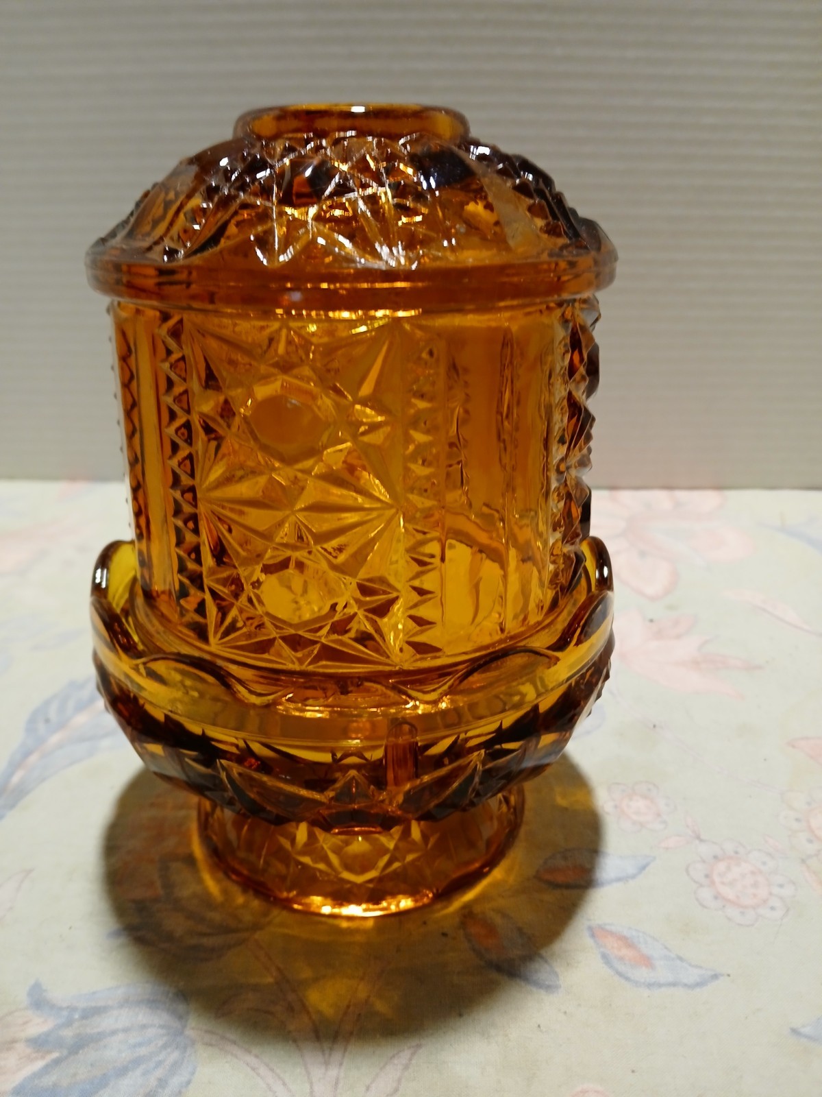 Vintage LE Smith Amber Moon & Stars Fairy Lamp Glass Tea Light