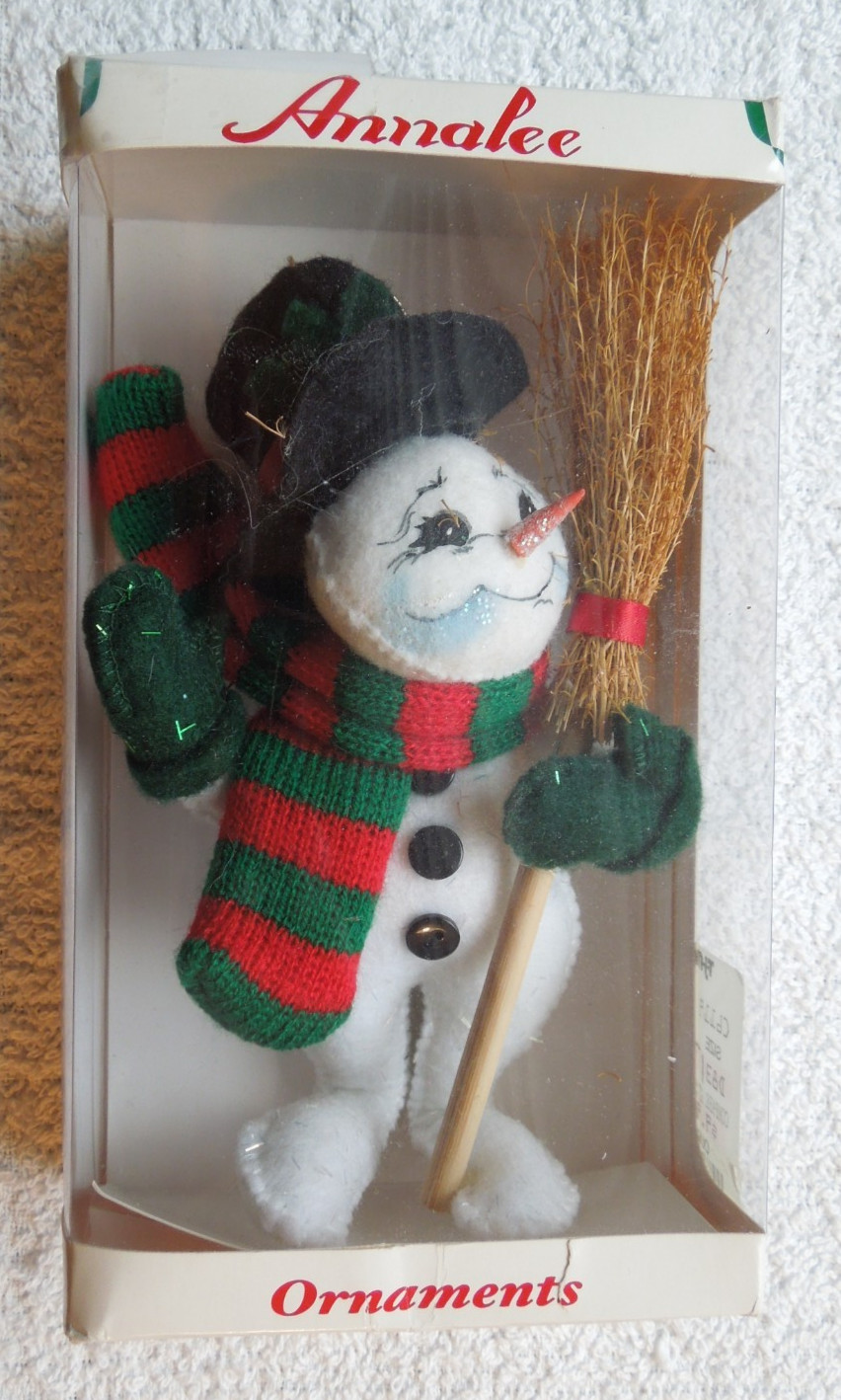 Annalee Classic Snowman Ornament 5\