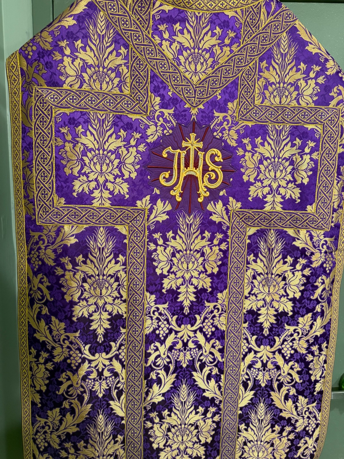 Polish Violet Low Mass Traditional Latin Mass Set Liturgical Priest Vestments