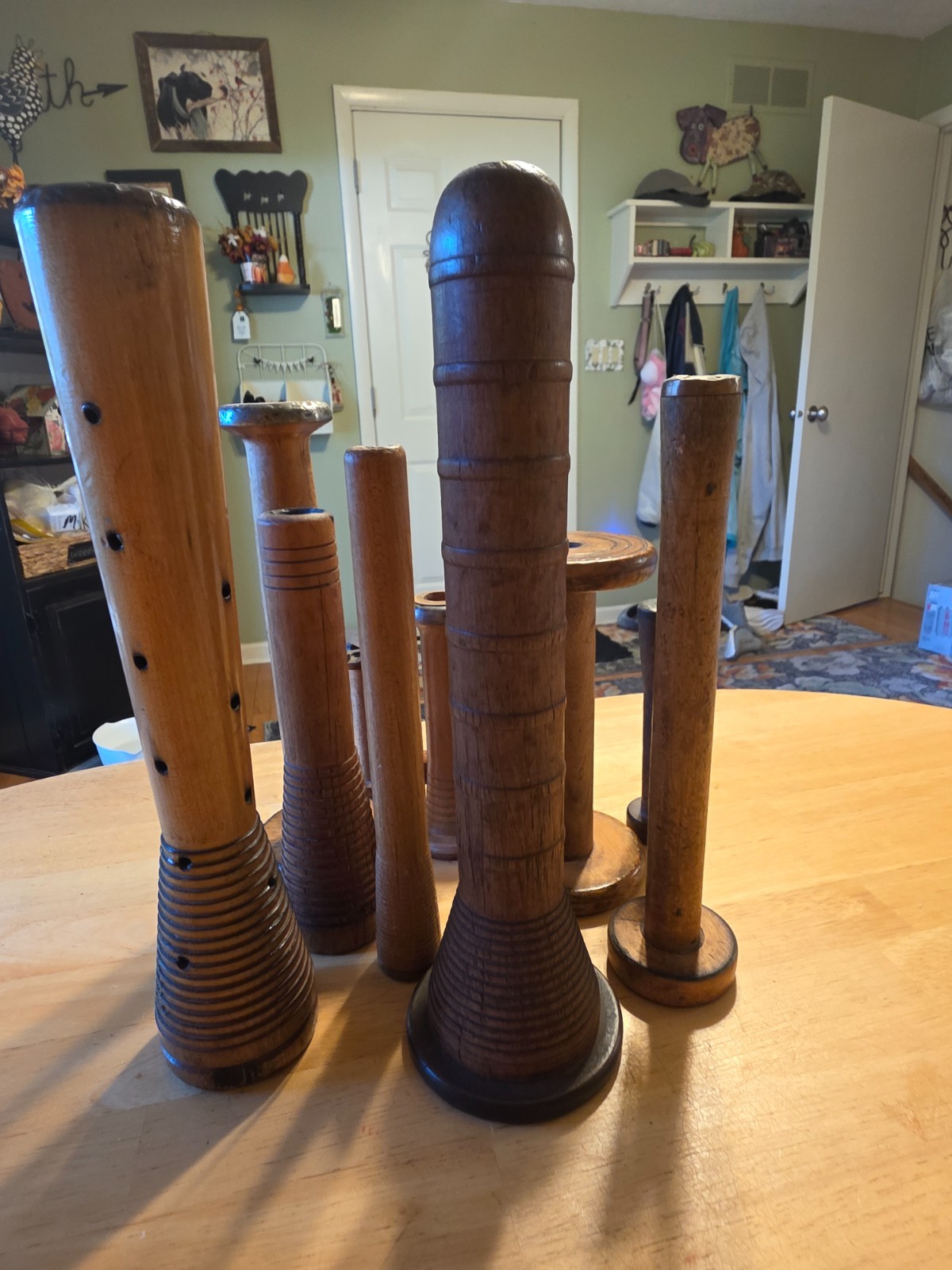Lot oF 12 Mixed Vintage Antique Wooden Textile Mill Bobbins Spools