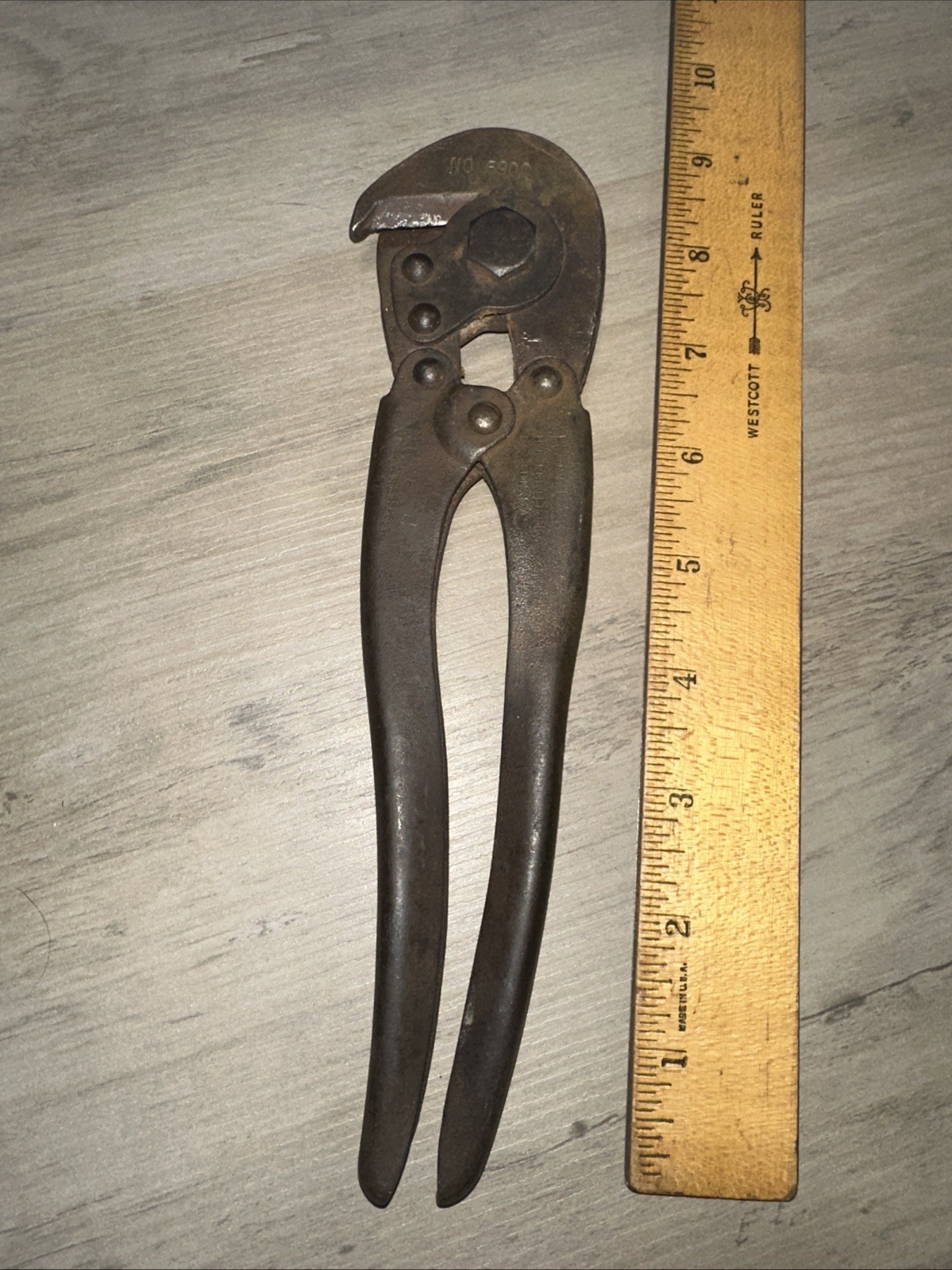 Vintage H.K. Porter Wire Cutter Hand Klip Wire 9\